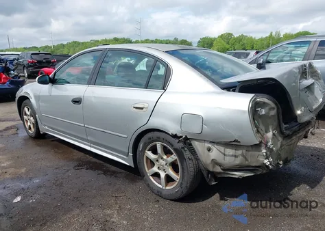 2005 Nissan Altima 2.5 S из США, поврежденный, VIN 1N4AL11D45C202712